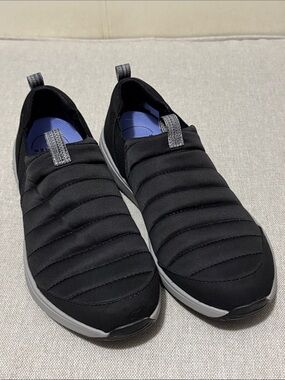 rykä Pursuit Quilted Slip On Shoes-Sz 9-Black/Gray-Nylon Uppers-Like New